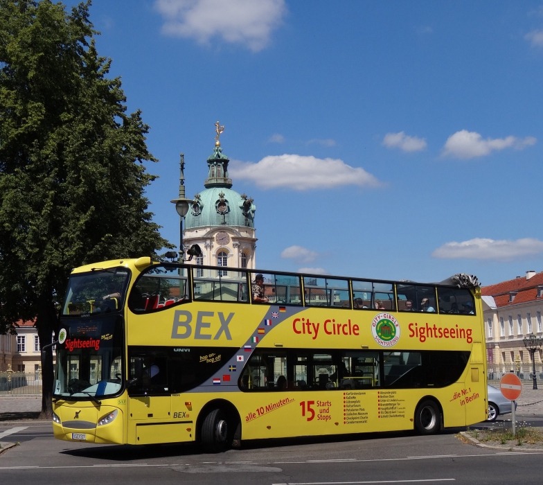berlin tourist bus tours